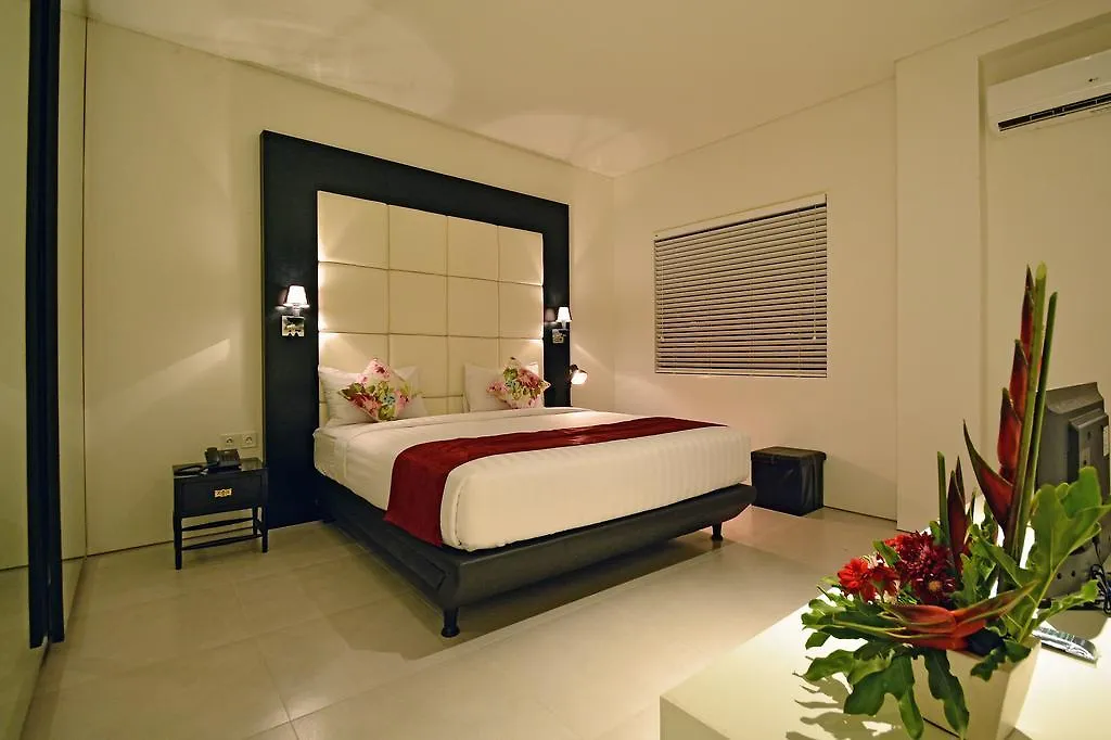 Sama Sama Suites & Restaurant Kuta Selatan 3*,  Индонезия