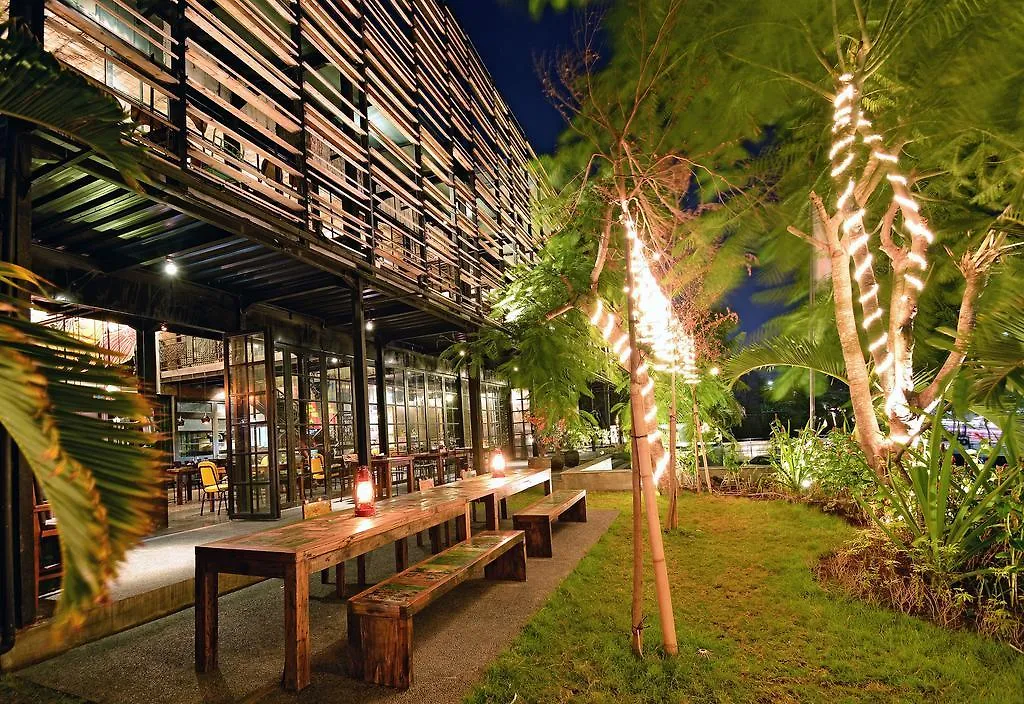 Sama Sama Suites & Restaurant Kuta Selatan